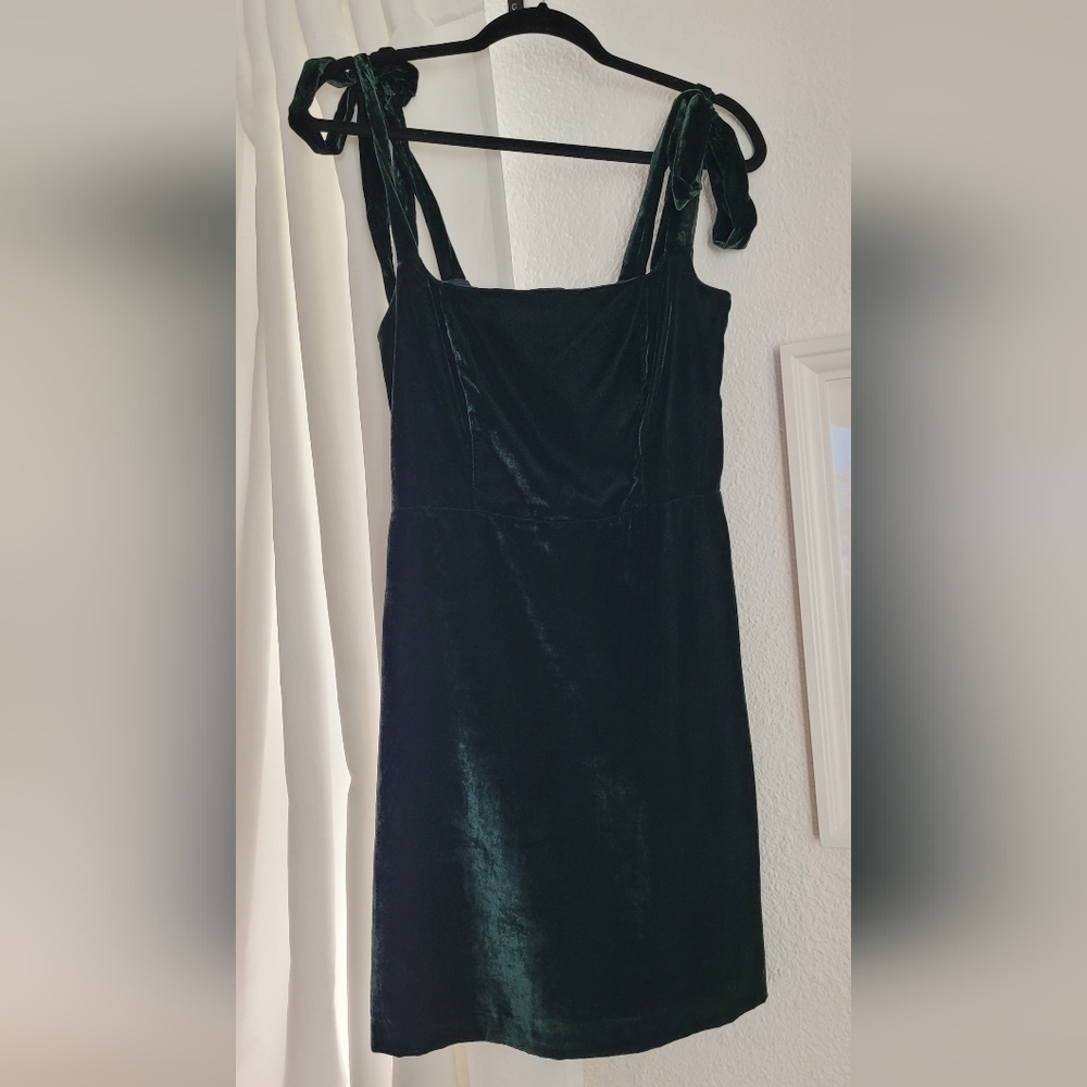 House of Harlow Velvet Green Mini Dress with Bow ties